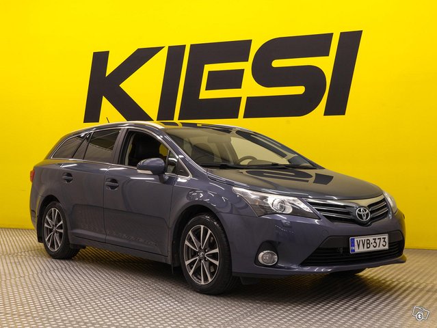 Toyota Avensis 1