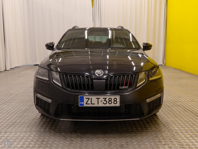 Skoda Octavia 23