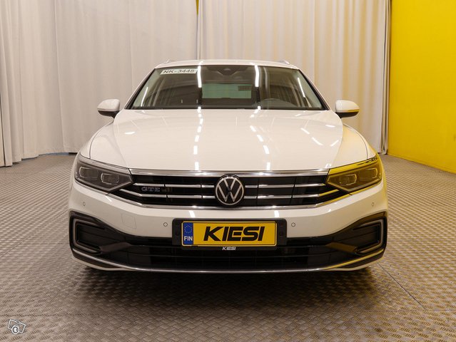 Volkswagen Passat 23