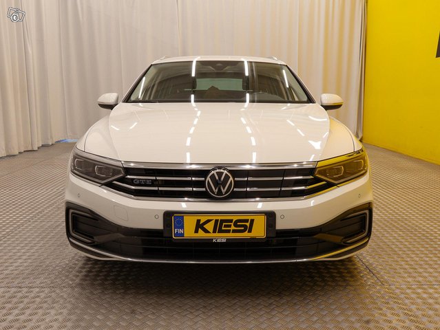 Volkswagen Passat 23