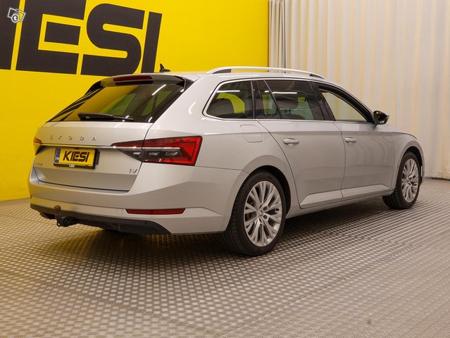 Skoda Superb 2