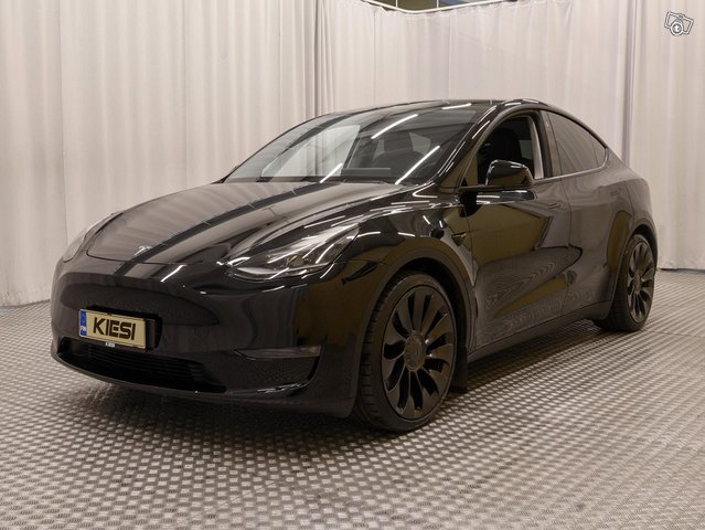 Tesla Model Y 20