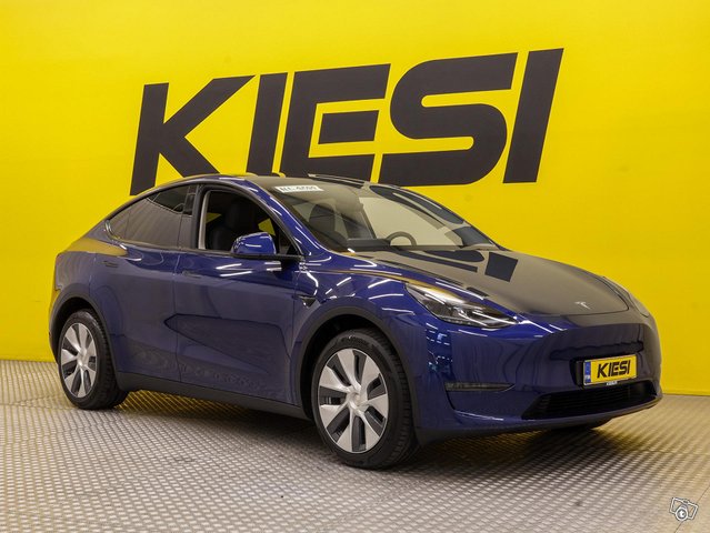 Tesla Model Y 1