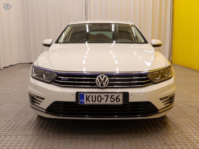 Volkswagen Passat 21