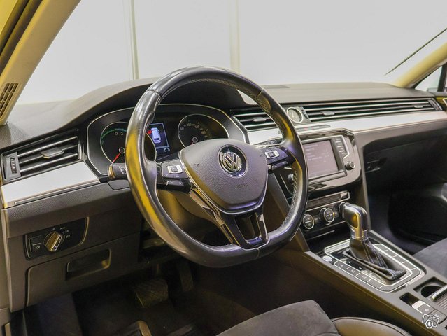 Volkswagen Passat 23