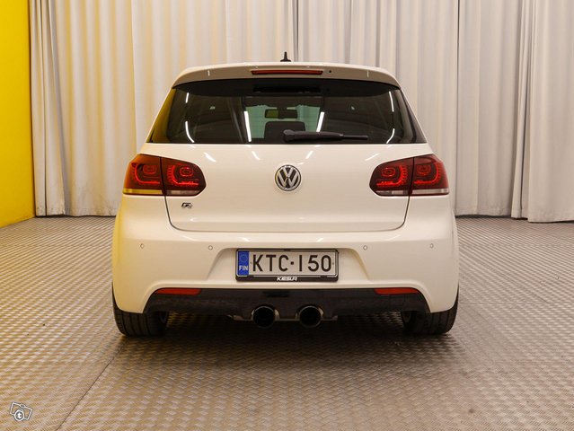 Volkswagen Golf 19