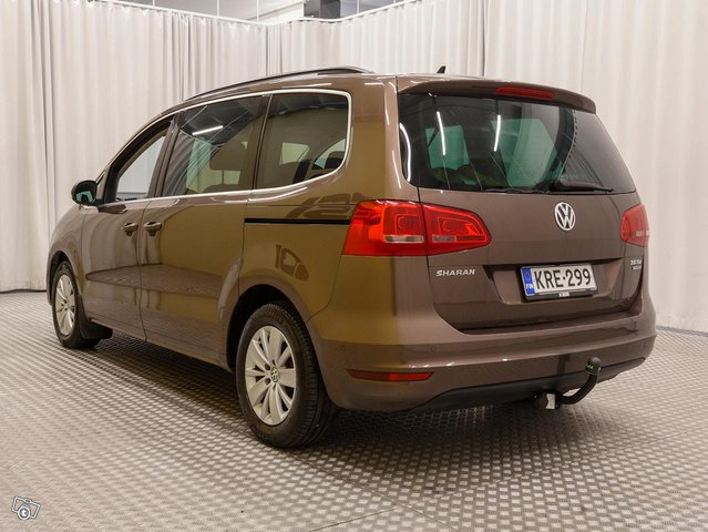 Volkswagen Sharan 19