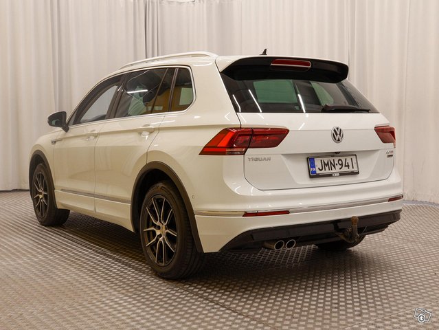 Volkswagen Tiguan 20