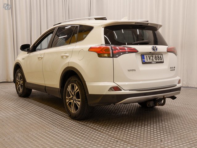 Toyota RAV4 20