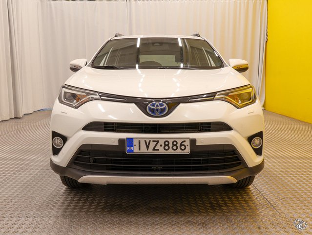 Toyota RAV4 23