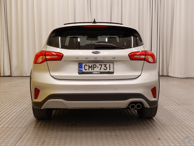 Ford Focus 19