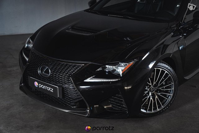 Lexus RC 21