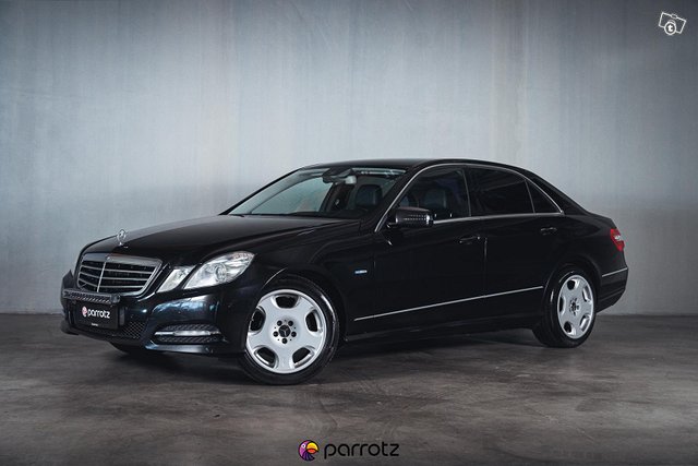 Mercedes-Benz E