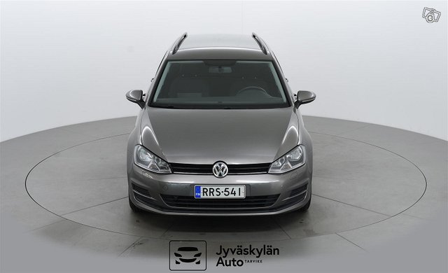 VOLKSWAGEN Golf 5