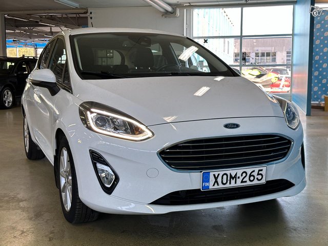 Ford Fiesta 12