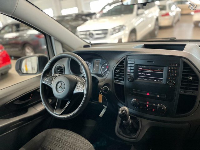 Mercedes-Benz Vito 3