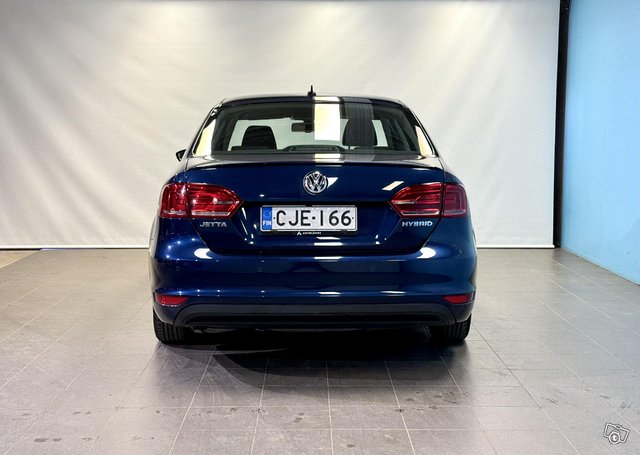 Volkswagen Jetta 12