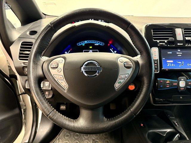 Nissan Leaf 3