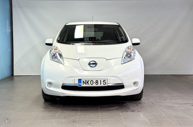 Nissan Leaf 9