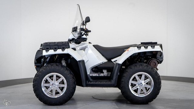 Polaris Sportsman 18