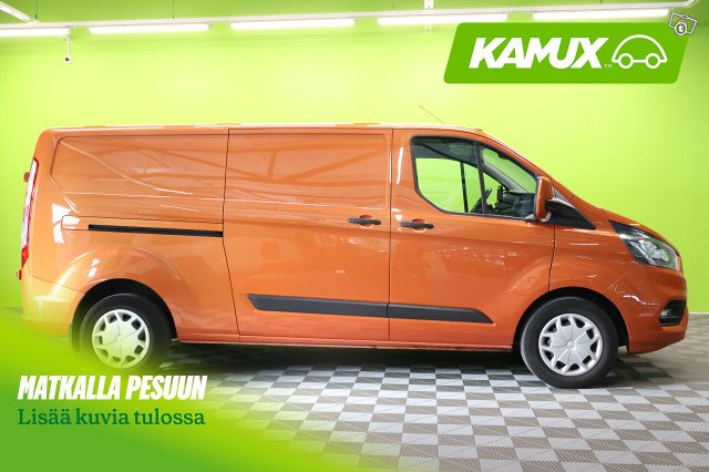 Ford Transit Custom 2