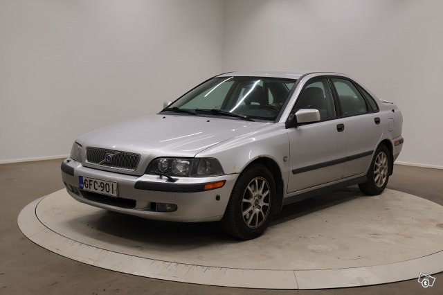 Volvo S40