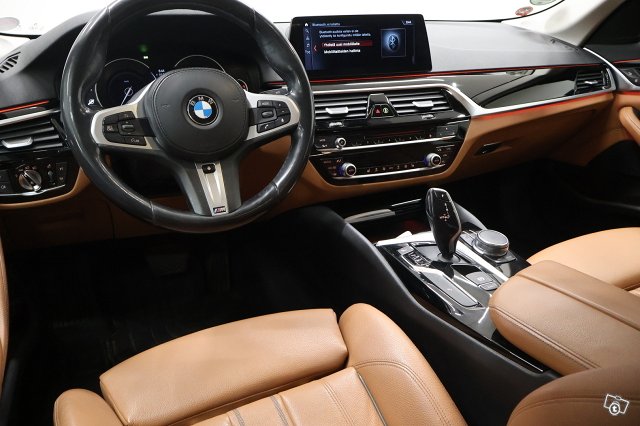 BMW 520 12