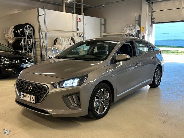 Hyundai IONIQ Plug-in