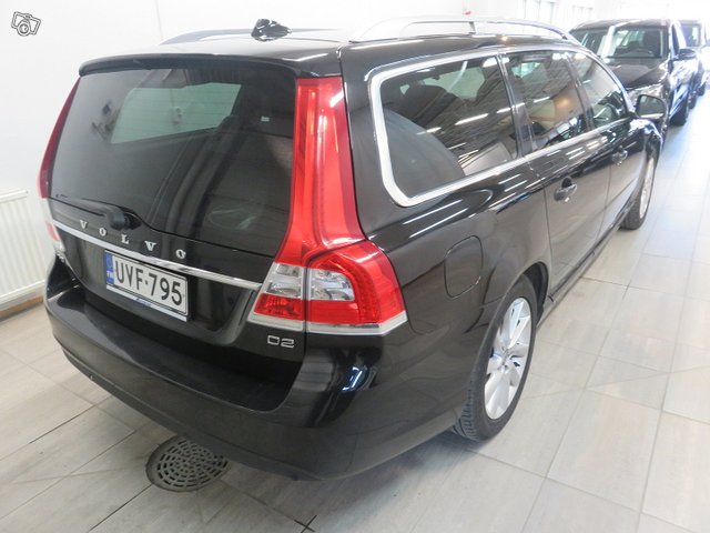 Volvo V70 23