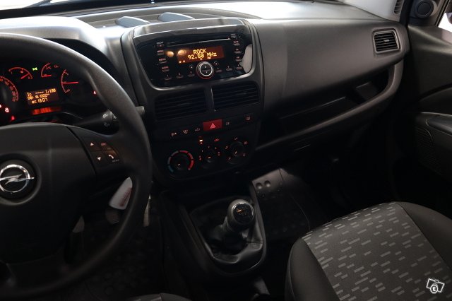 Opel Combo 15