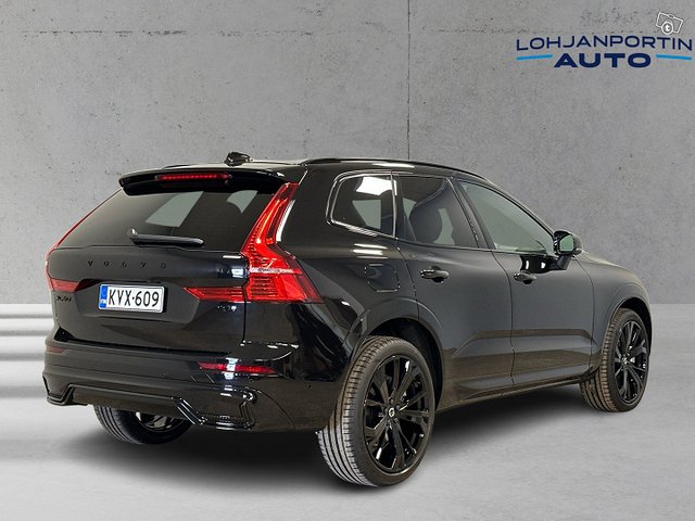 Volvo XC60 8