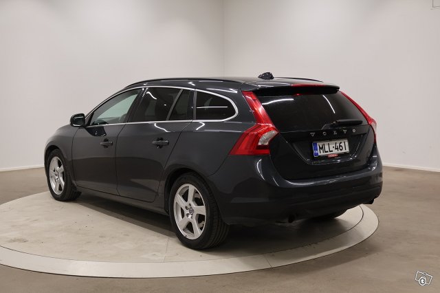 Volvo V60 7