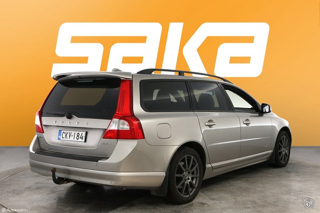 Volvo V70 8