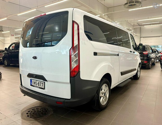 Ford Tourneo Custom 3