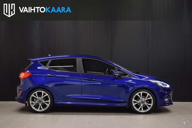 Ford Fiesta 9