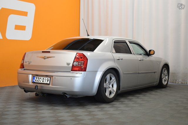 Chrysler 300C 6