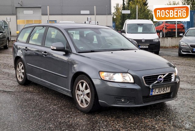 Volvo V50 1