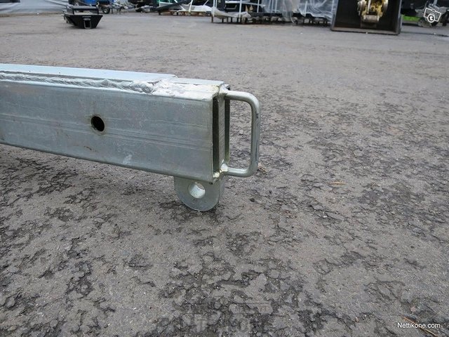 Laten Kaivinkoneen Nostopuomi 1.3ton S60 6