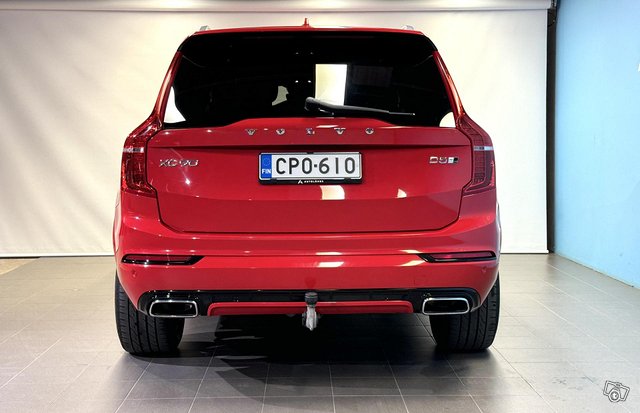 Volvo XC90 6