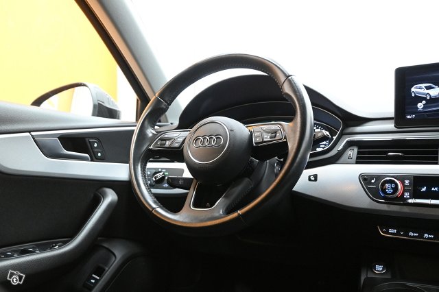 Audi A4 12