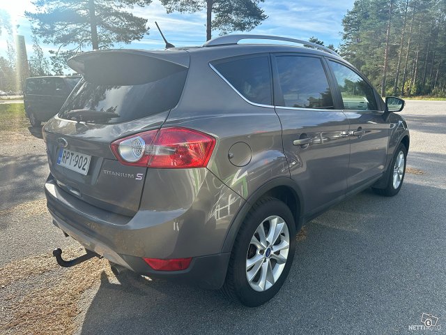 Ford Kuga 4