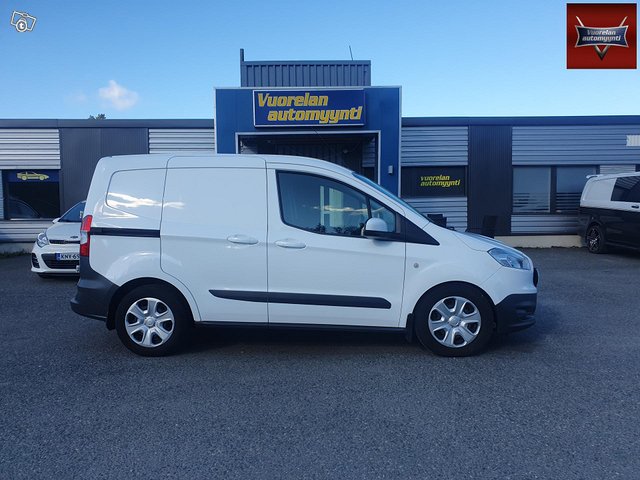 Ford Transit Courier 1