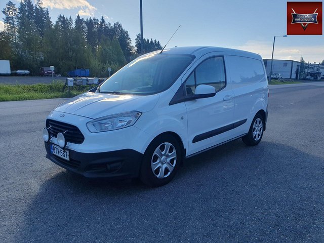 Ford Transit Courier 17