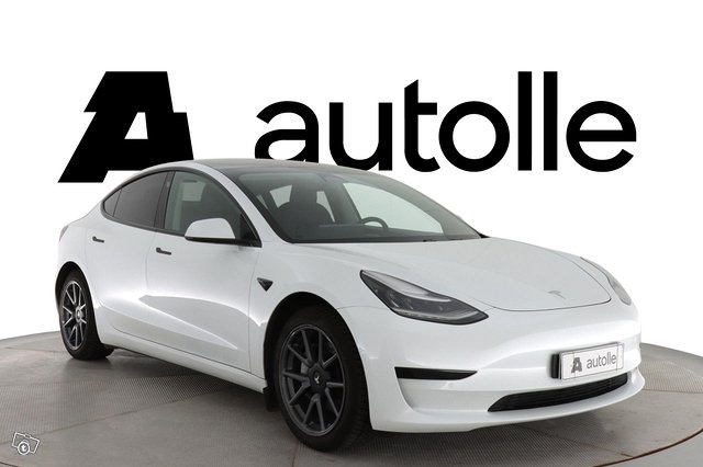 Tesla Model 3 1