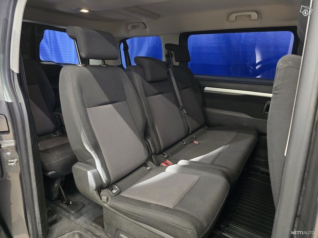 Toyota Proace Verso 8