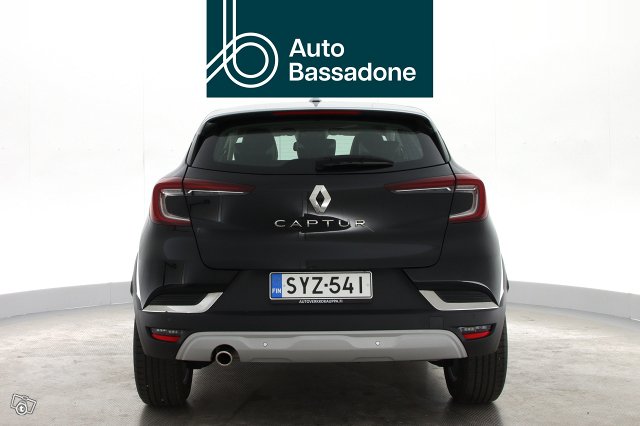 RENAULT Captur 5