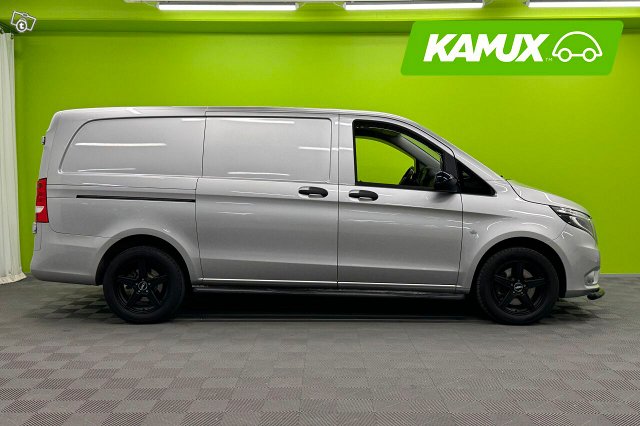 Mercedes-Benz Vito 2