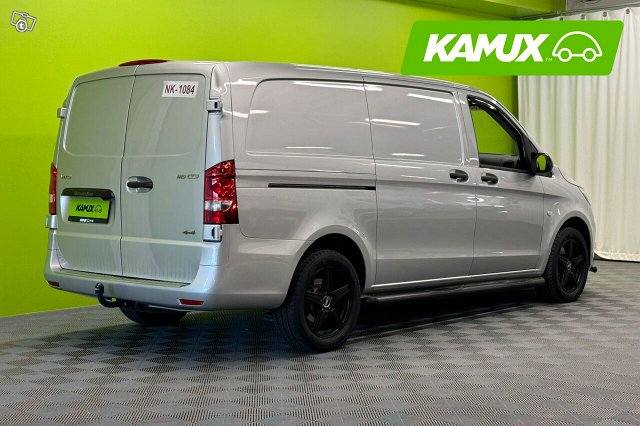 Mercedes-Benz Vito 4