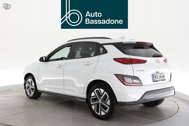 HYUNDAI KONA 4