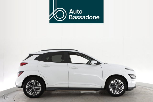 HYUNDAI KONA 7